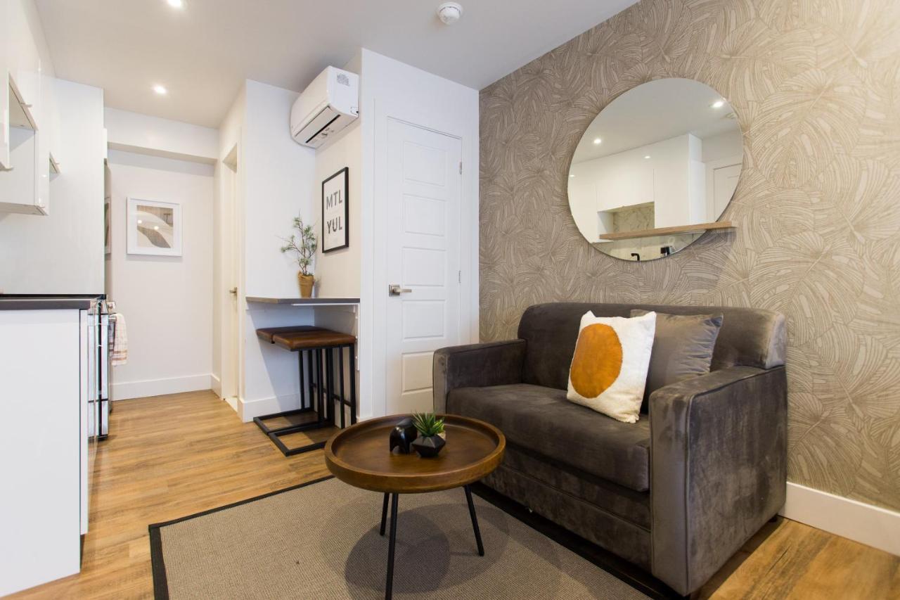 Romantic Studio In The Heart Of Little Italy By Den Stays Монреал Екстериор снимка